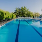 מלון Aqua Wellness 3*