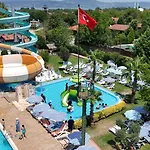 מלון Aqua Wellness 3*