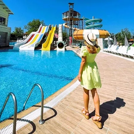 Aqua Wellness Hotel 3*