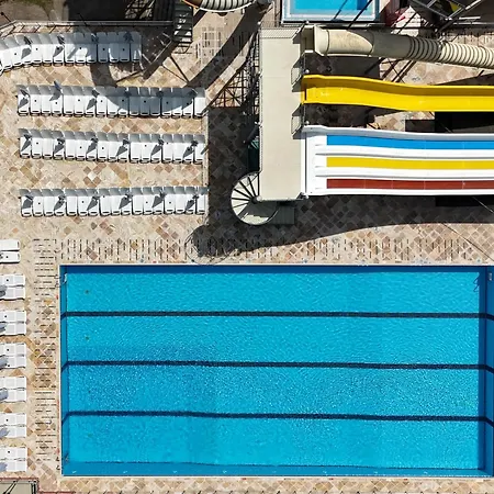 Aqua Wellness Hotel 3*