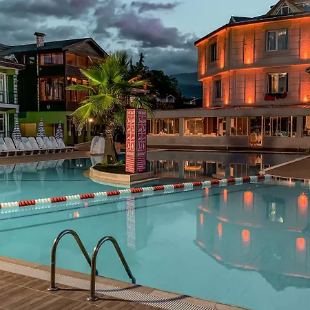 Aqua Wellness 萨潘贾