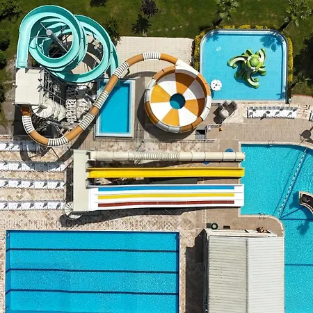 Hotel Aqua Wellness 3*