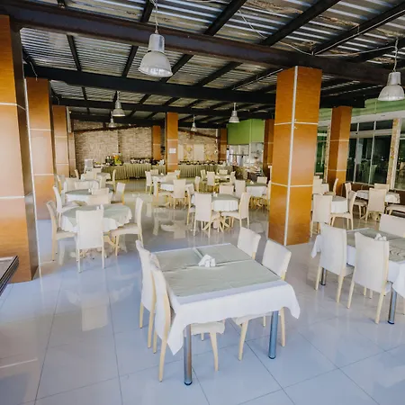 Aqua Wellness Hotel 3*