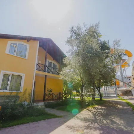 Hotel Aqua Wellness 3*