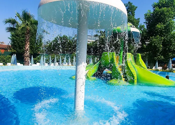 Отель Aqua Wellness 3*