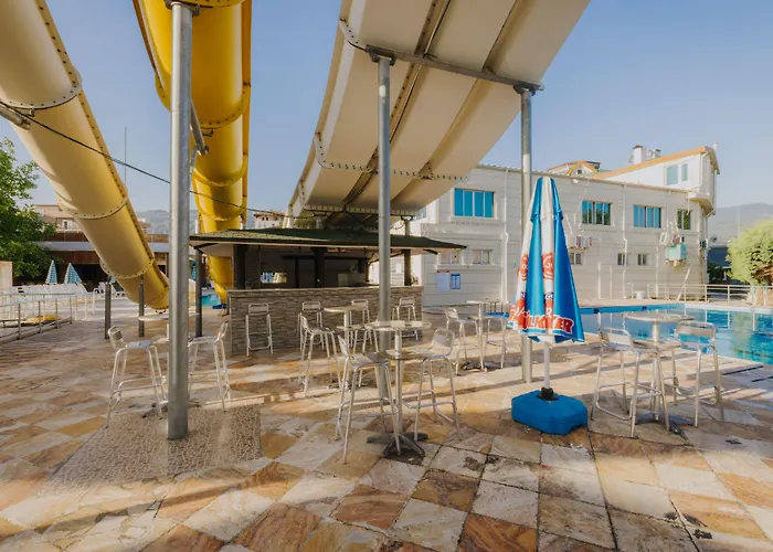 Отель Aqua Wellness Сапанча