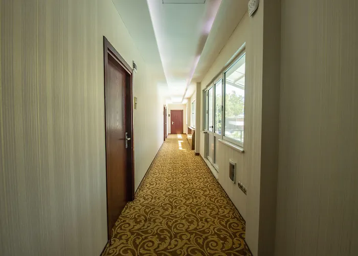 Отель Aqua Wellness 3*